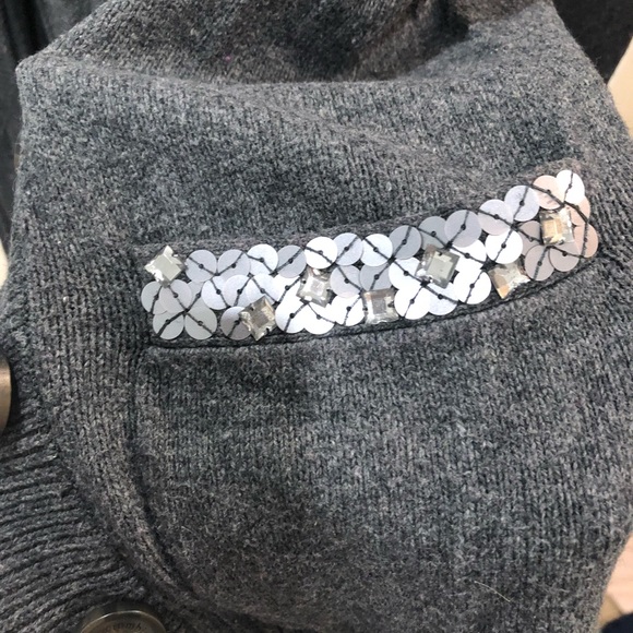 Abercrombie grey button up cardigan - Picture 4 of 5